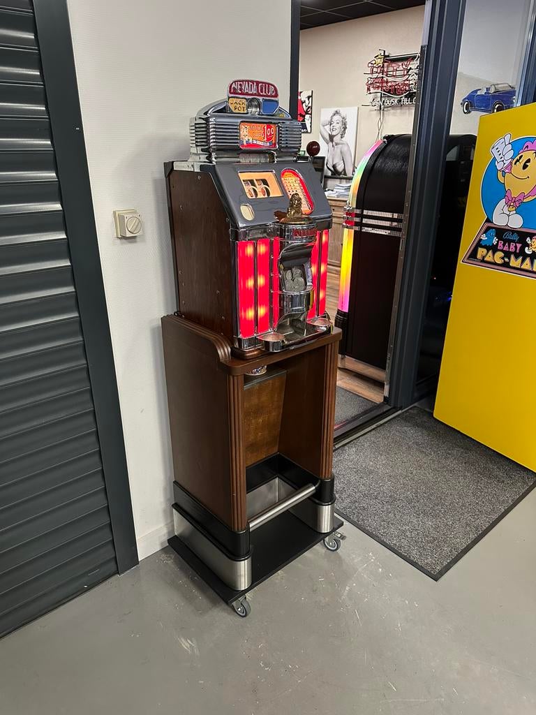 Zeldzame eenarmige bandiet Jennings Nevada Club gokkast, Verzamelen, Automaten | Gokkasten en Fruitautomaten, Overige munten, Ophalen