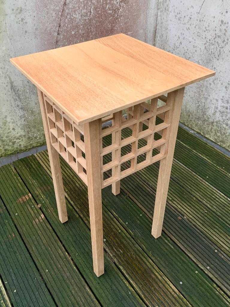 Eiken tafel in de stijl van Josef Hoffmann, Ophalen