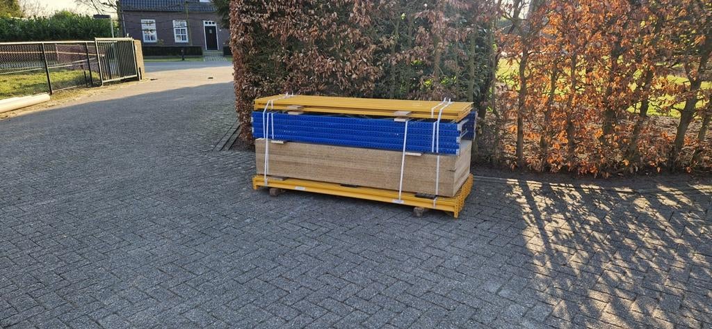 8 meter Esmena grootvakstelling , magazijnstelling