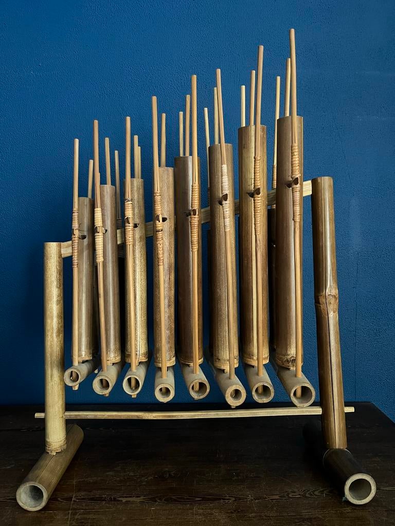Indonesisch muziekinstrument 50 br/ 50 hoog, Muziek en Instrumenten, Ophalen, Gebruikt