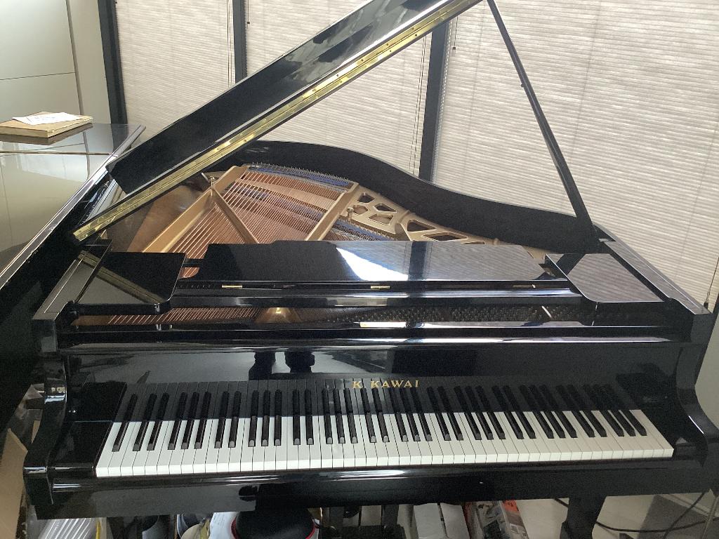 Kawai vleugel 1983 hoogglans zwart KG2C, Muziek en Instrumenten, Piano's, Ophalen, Gebruikt, Zwart, Hoogglans