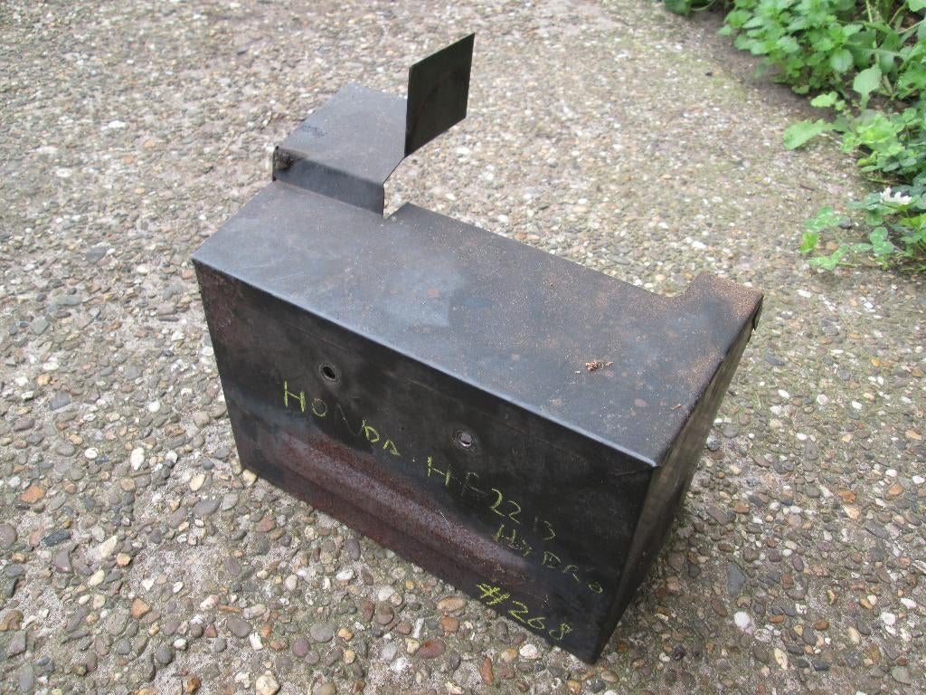 Hitteschild uitlaat Honda Castelgarden Twincut Motec GGP, Ophalen of Verzenden, Gebruikt, 50 cm of meer