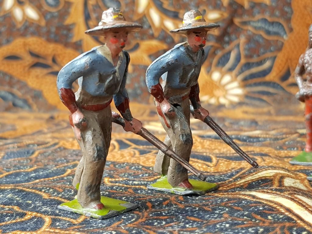 Indianen, cowboys en paarden oud Engels speelgoed van tin., Antiek en Kunst, Ophalen of Verzenden