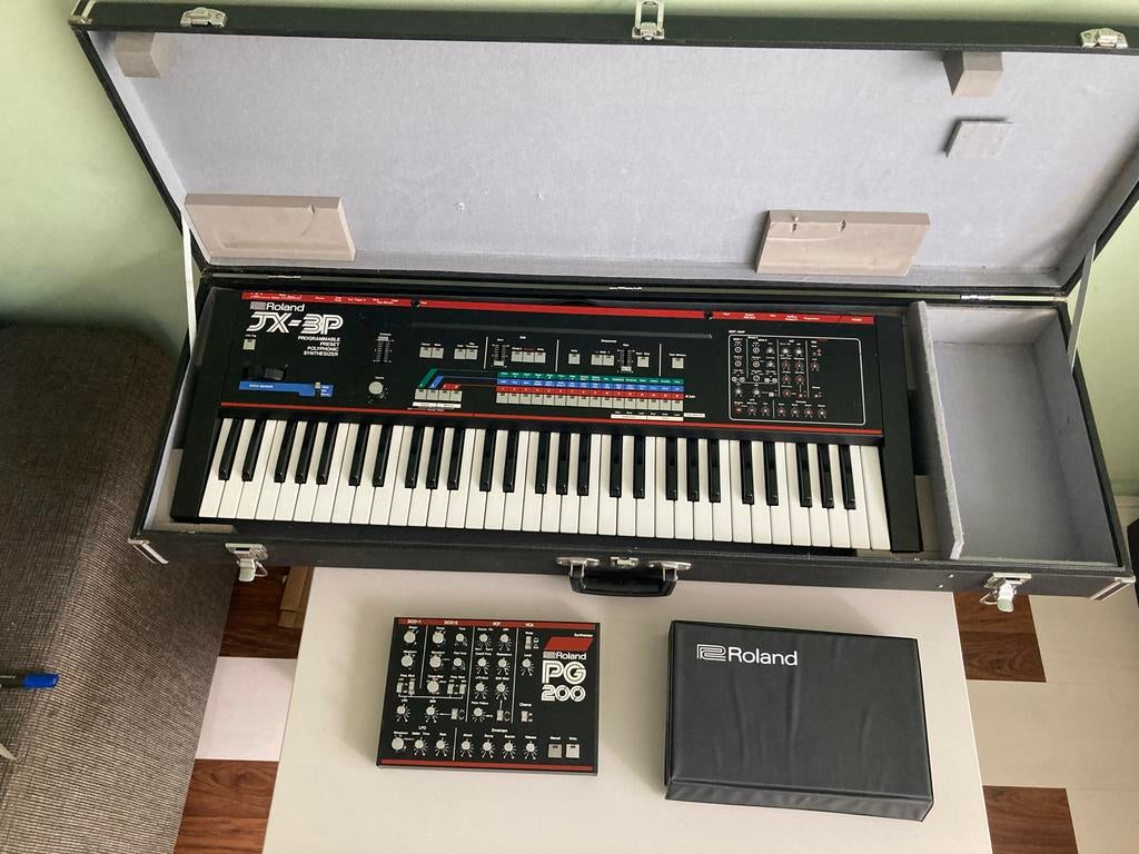 Roland JX-3P + PG-200 Programmer + Case, Muziek en Instrumenten, Synthesizers, 49 toetsen, Gebruikt, Roland, Ophalen of Verzenden