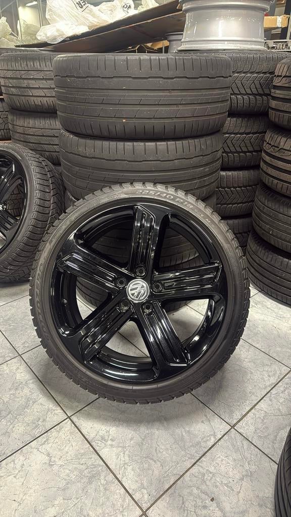 Originele set Volkswagen Golf 7 Winter❄️ wielen 18 inch velg, Ophalen, 18 inch, Gebruikt, Banden en Velgen
