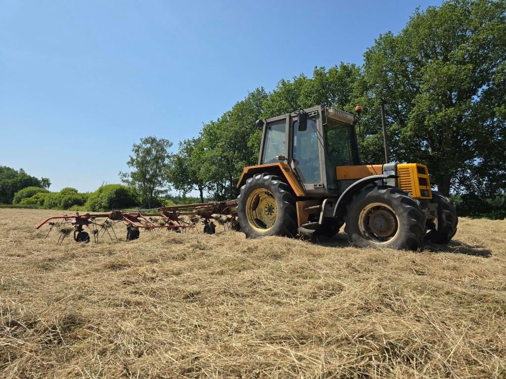 trekker/tractor Renault 80-14, Ophalen