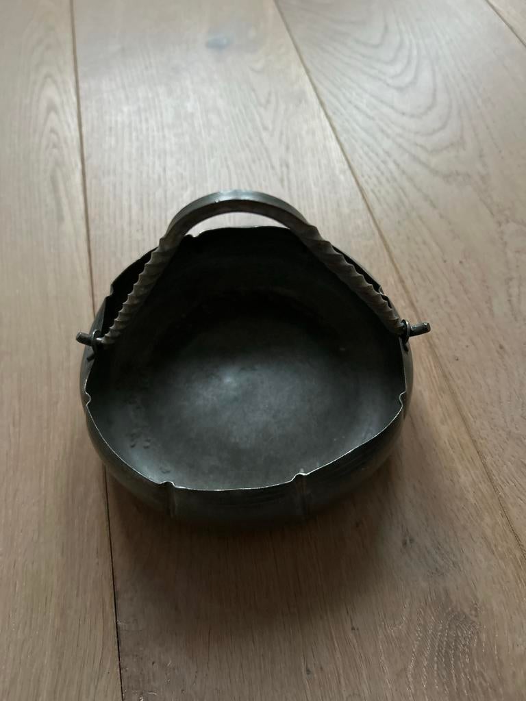 Antiek Tinnen Schaaltje met Gedraaid Handvat - Jaren '30, Ophalen of Verzenden