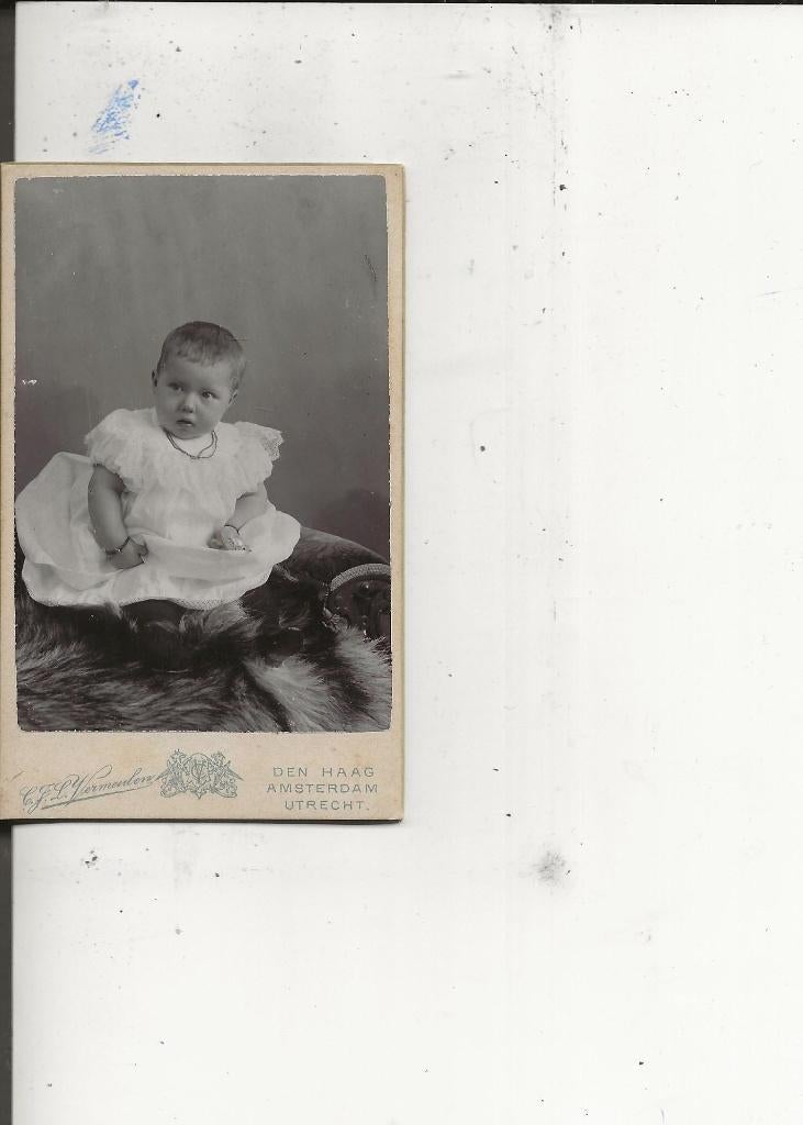 CdV Baby Johanna op een vacht 1 jaar C Vermeulen, Ophalen of Verzenden, Voor 1920, Ongelopen, Zuid-Holland