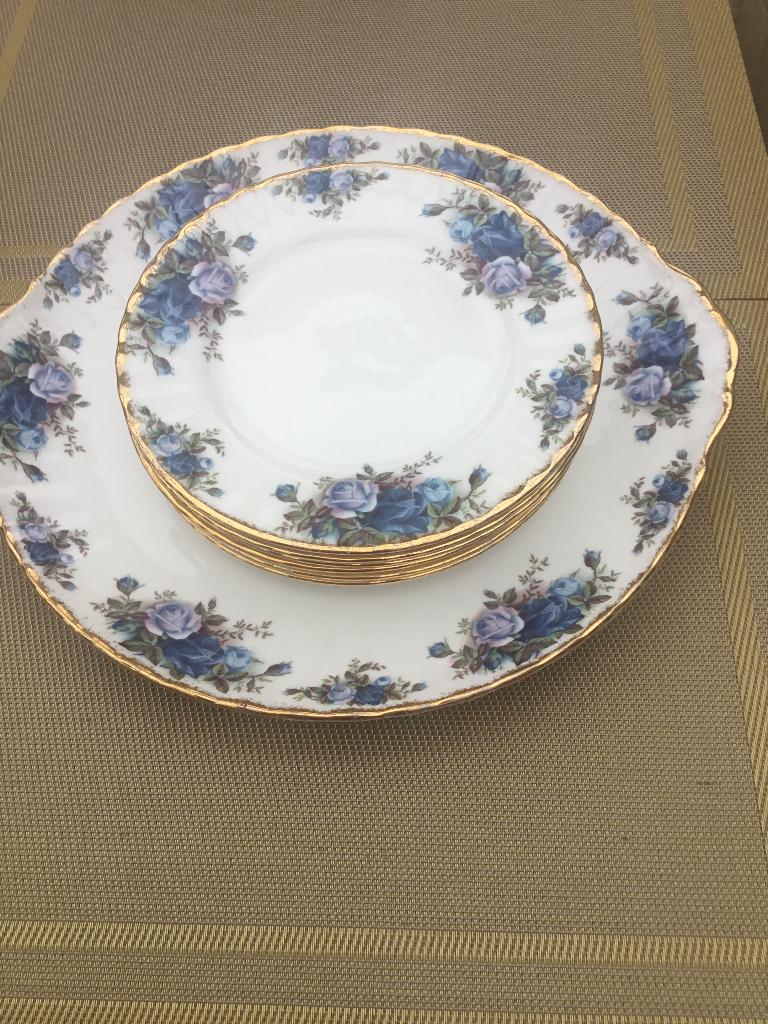 Royal Albert MOONLIGHT ROSE GEBAKSSTEL. NU € 140,00 ️️⬅️❣️, Ophalen of Verzenden