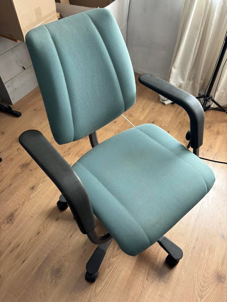 Bureaustoel gratis, Huis en Inrichting, Bureaustoelen, Ophalen, Gebruikt, Groen, Bureaustoel
