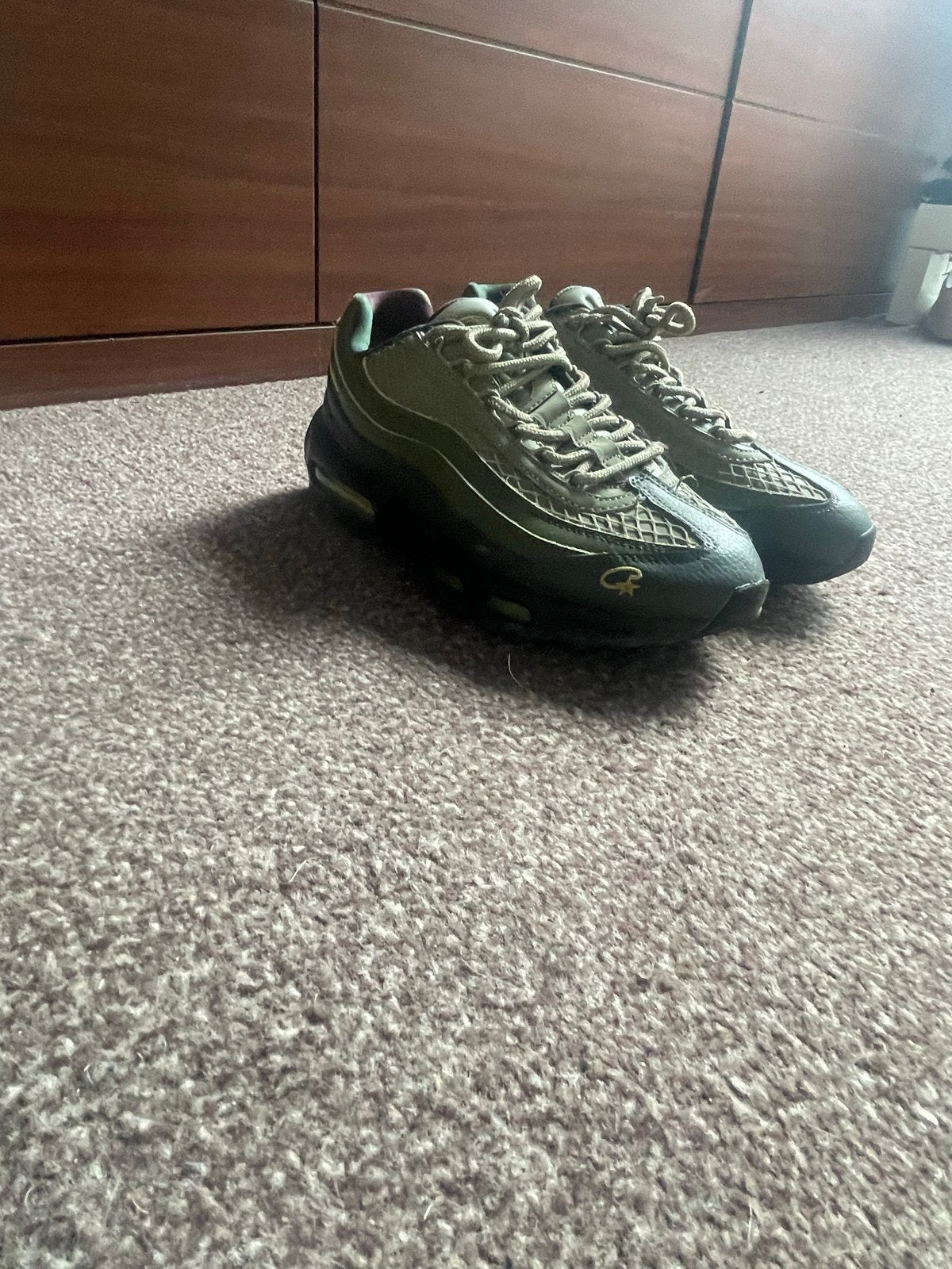 Nike Air Max 95 x Corteiz SP 'Gutta Green' Sneakers, Ophalen of Verzenden, Gedragen, Overige kleuren, Sneakers of Gympen