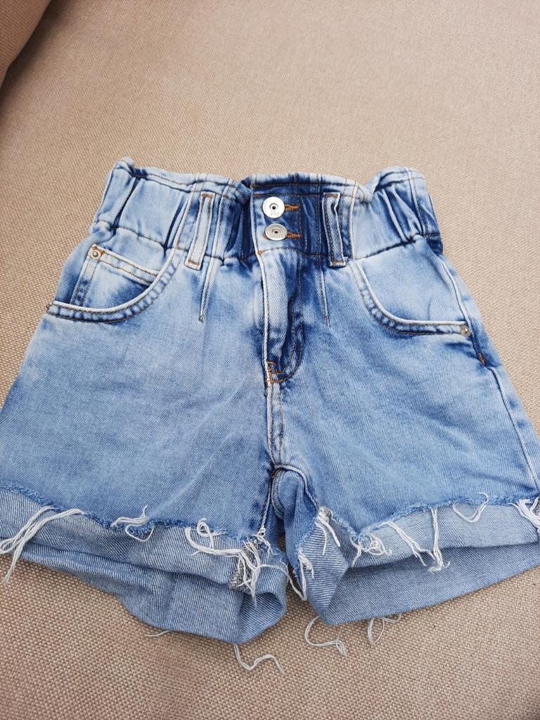Stoere High Waist Denim Shorts Maat 122/128, Kinderen en Baby's, Kinderkleding | Maat 128, Broek, Gebruikt, Meisje, Ophalen of Verzenden