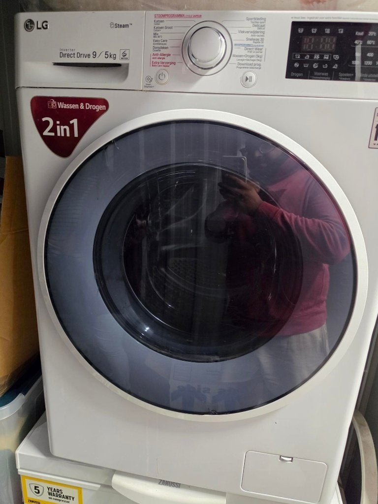 Was-droogcombinatie LG F4J6VG0W, 6 tot 8 kg, Ophalen, Gebruikt, 85 tot 90 cm