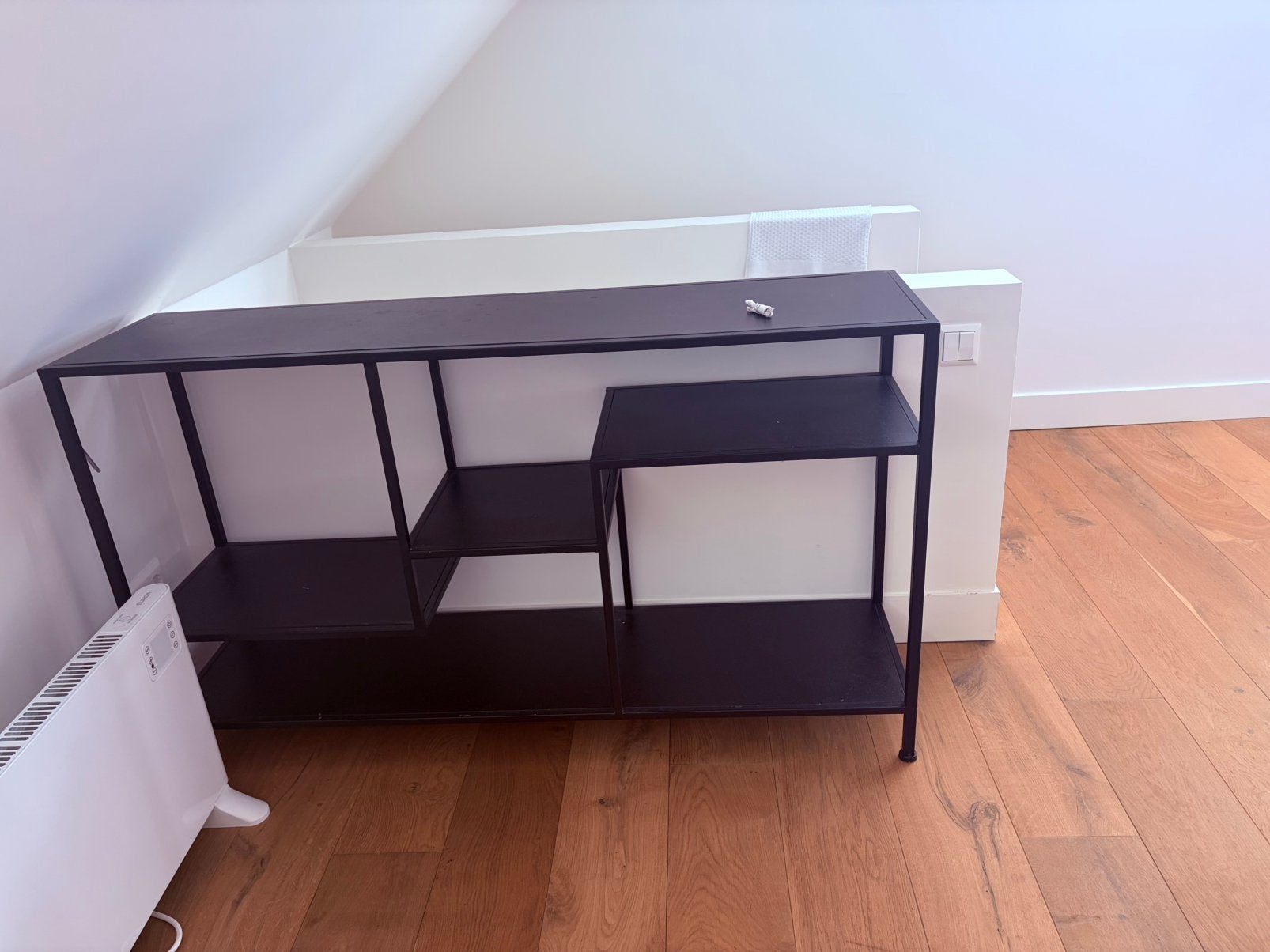 Light & Living dressoir vakkenkast zwart metaal, Huis en Inrichting, Kasten | Dressoirs, Zo goed als nieuw, 100 tot 150 cm, 25 tot 50 cm