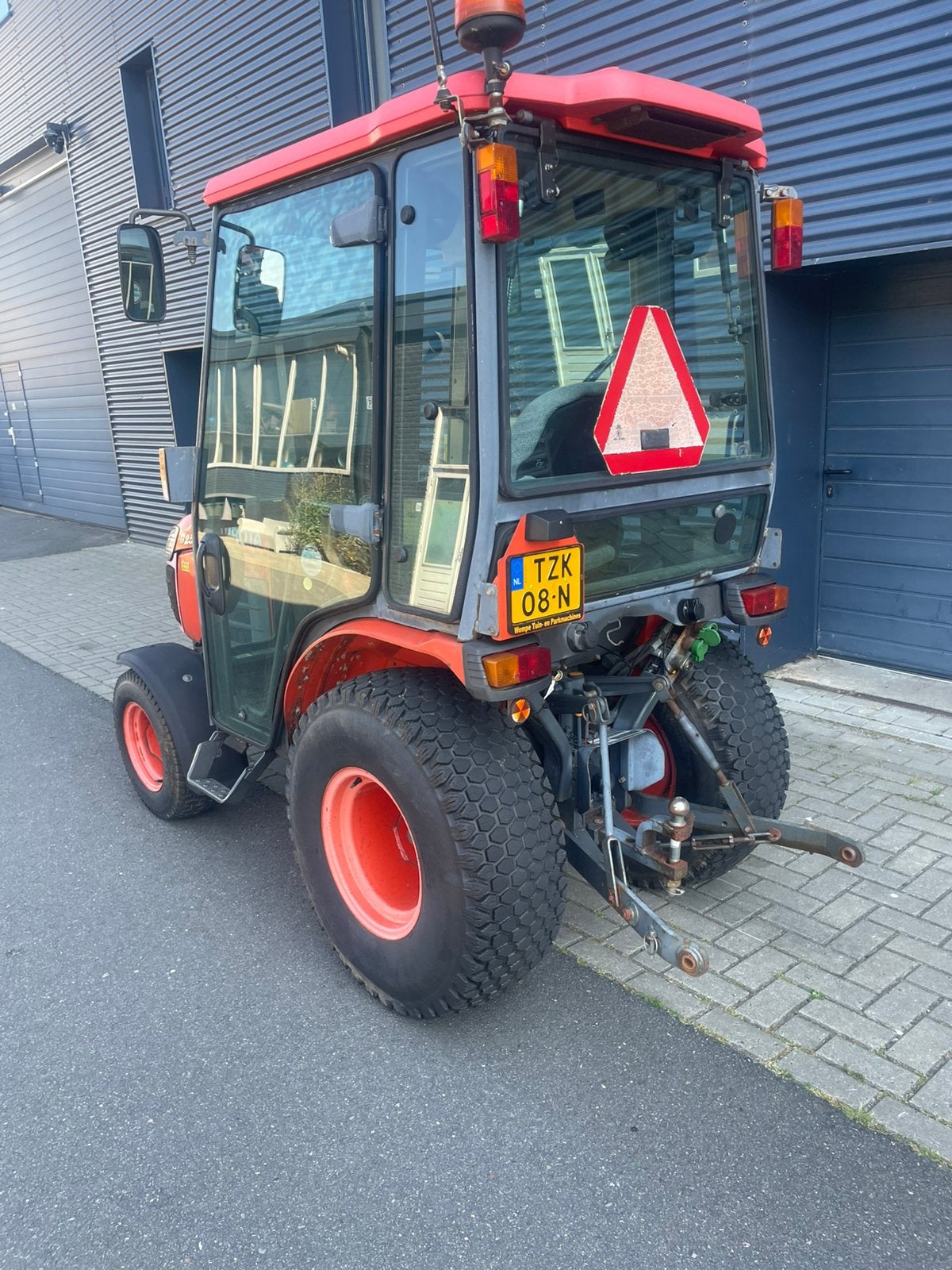 Kubota B2530 minitractor met cabine, Zakelijke goederen, Gebruikt, Tot 2500, Tot 80 Pk, Ophalen