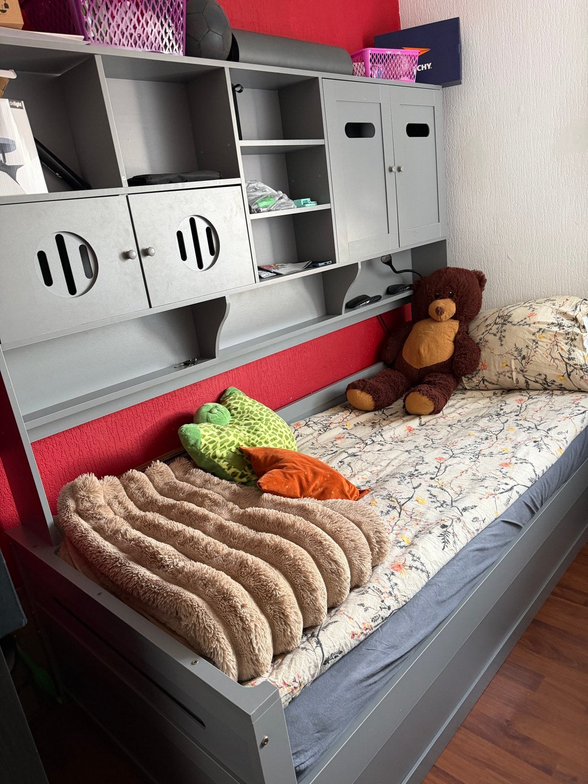 Eenpersoonsbed met opbergruimte en hoofdbord, Huis en Inrichting, Ophalen, 90 cm, Eenpersoons, Zo goed als nieuw