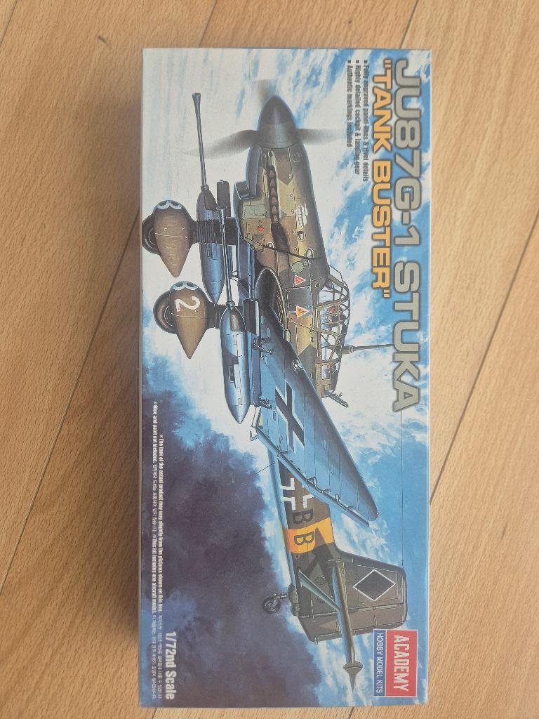 Te koop, Hobby en Vrije tijd, Overige merken, 1:72 tot 1:144, Verzenden, Zo goed als nieuw