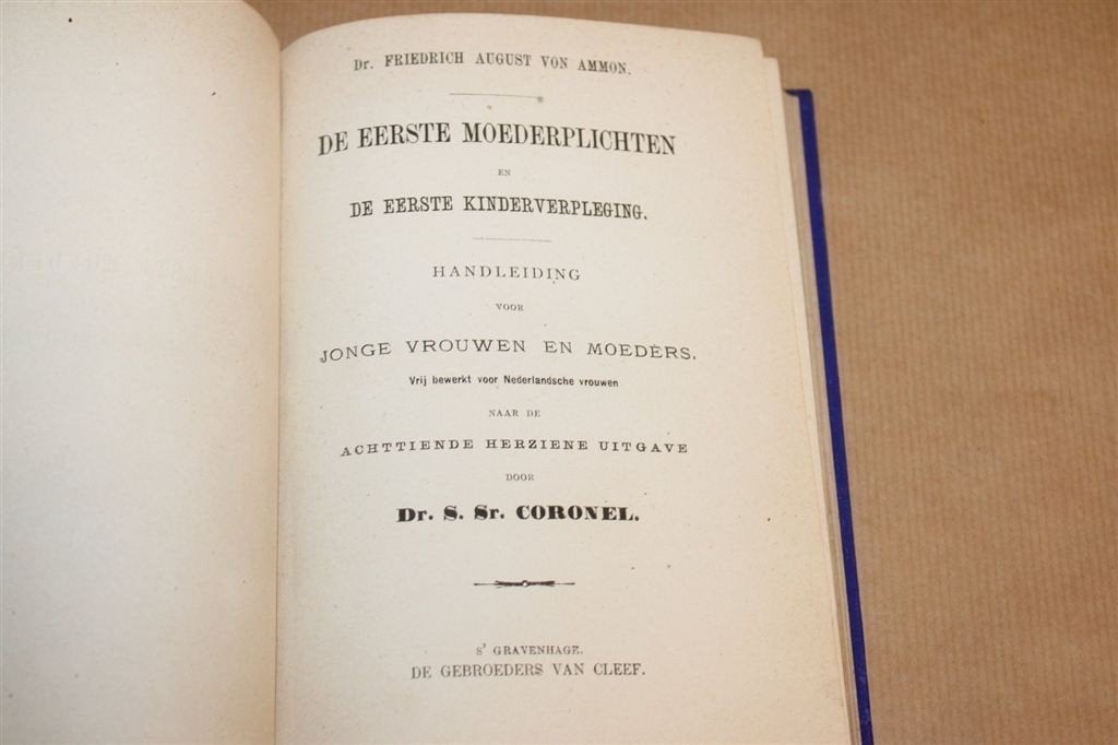 Eerste Moederplichten — Kinderverpleging 1895, Ophalen of Verzenden
