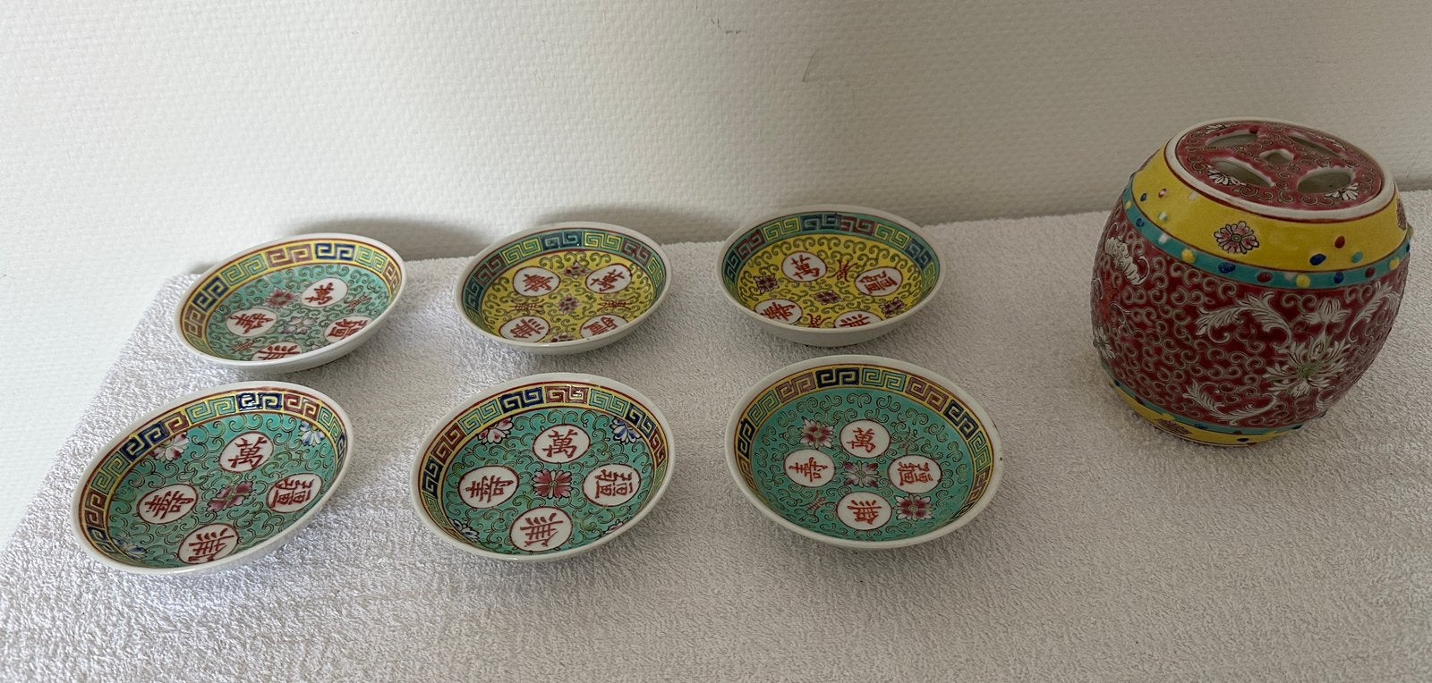 Chinese porseleinen gemberpot & 6 sausschoteltjes, Huis en Inrichting, Ophalen of Verzenden, Porselein, Overige stijlen, Overige typen