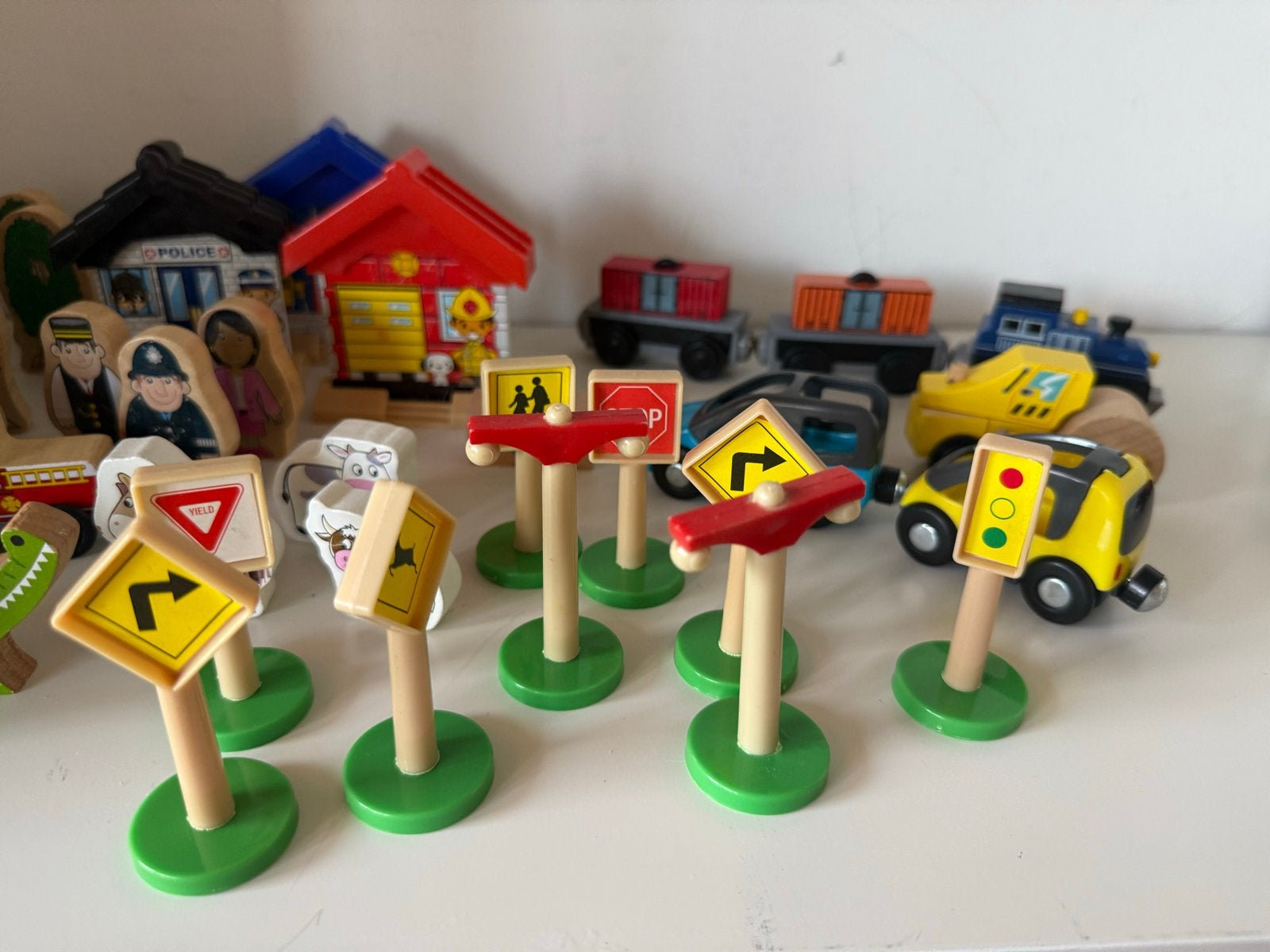 Brio Kidscraft Trein Accessoires & Speelfiguren Set, Kinderen en Baby's, Ophalen of Verzenden, Gebruikt, Bouwen