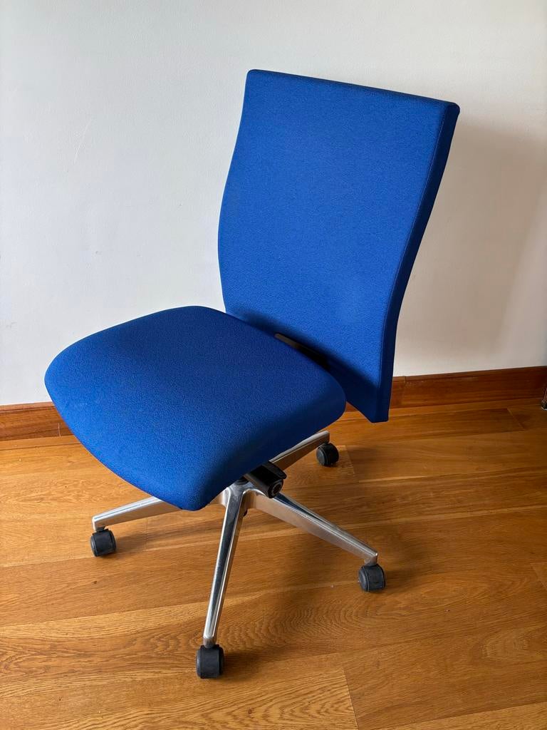 Blauwe Ergonomische Bureaustoel - Zgan, Huis en Inrichting, Ophalen, Zo goed als nieuw, Blauw, Eén