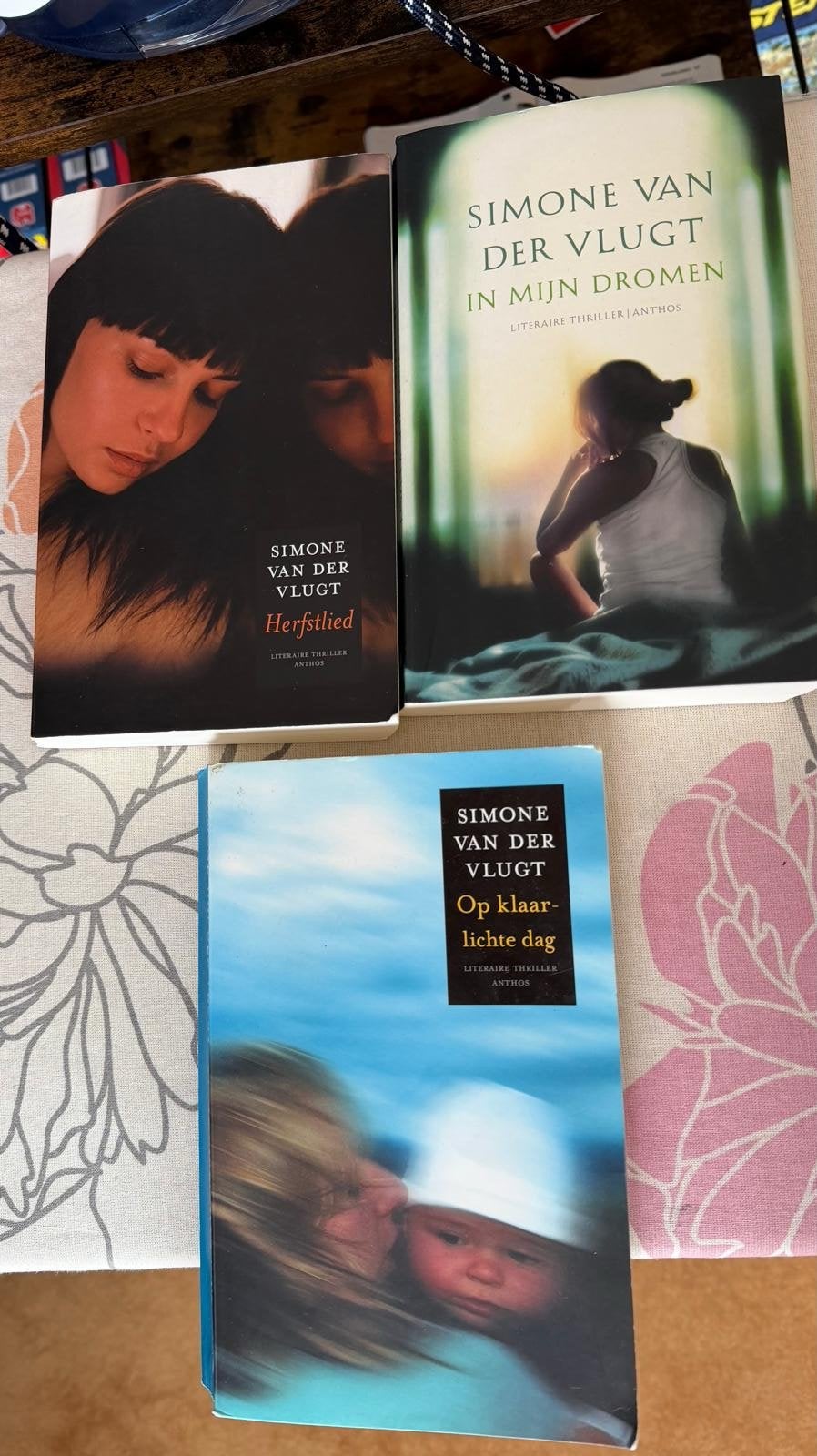 Simone van der Vlugt boeken - 3 stuks, Boeken, Ophalen of Verzenden, Gelezen
