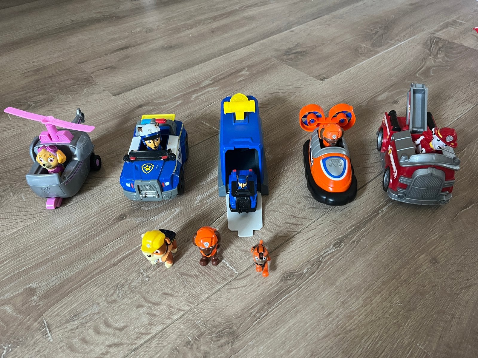 Grote Paw Patrol speelgoedset met voertuigen en figuren, Ophalen of Verzenden, Gebruikt, Jongen of Meisje