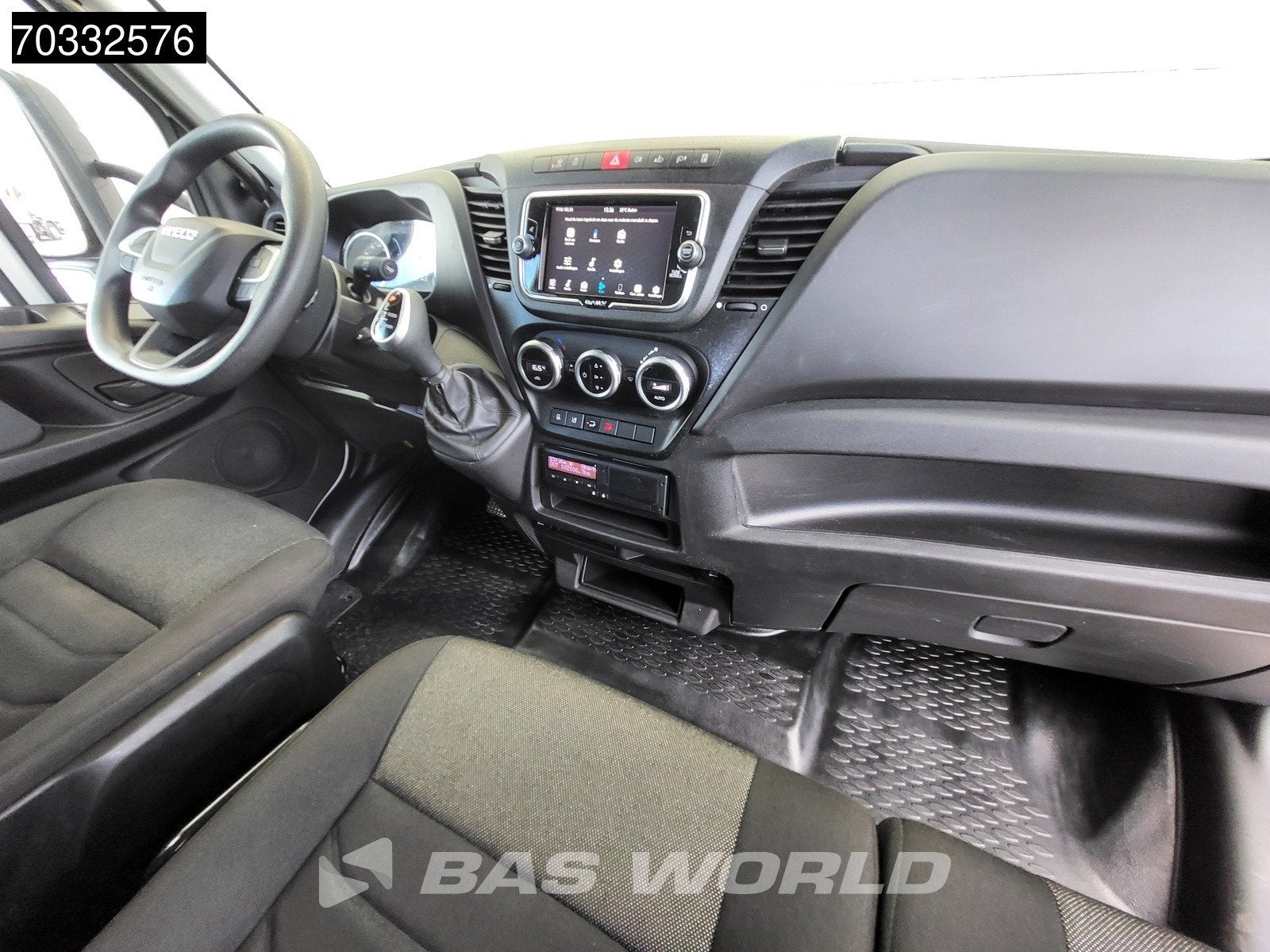Iveco Daily 72C21 3.0L Automaat 1000KG Laadklep Luchtvering, Automaat, Stof, Gebruikt, Euro 6
