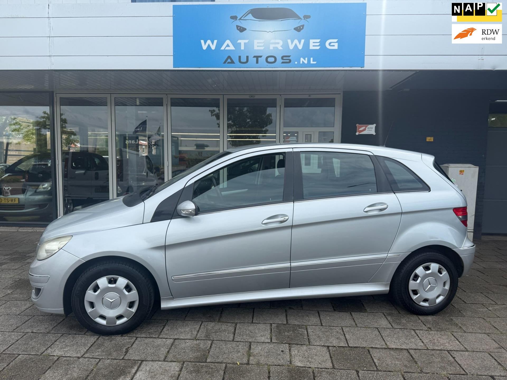 Mercedes-Benz B-klasse 150 NAP|AIRCO|ELEK.RAMEN, Auto's, Voorwielaandrijving, 400 kg, Origineel Nederlands, Bedrijf