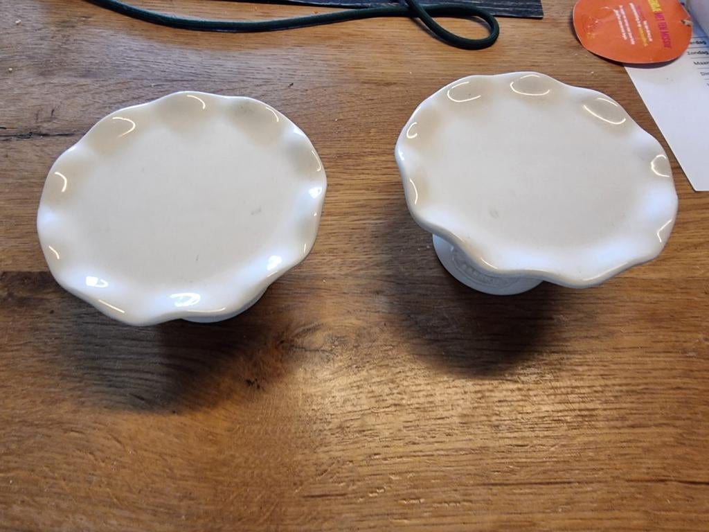 2 Rudolph's bakery kleine taartplateaus, Ophalen of Verzenden, Zo goed als nieuw