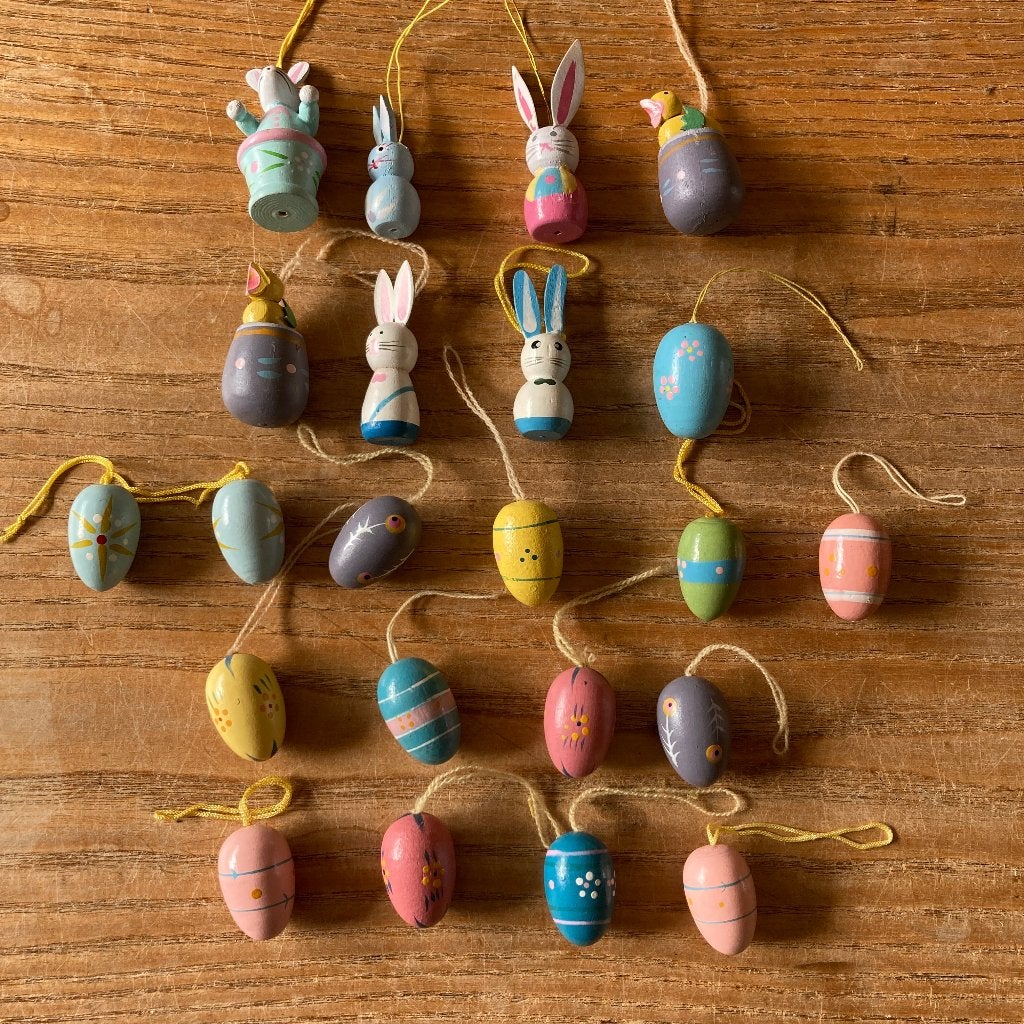 22 Paashangers houten pasen hout hanger paasdecoratie, Ophalen of Verzenden, Zo goed als nieuw