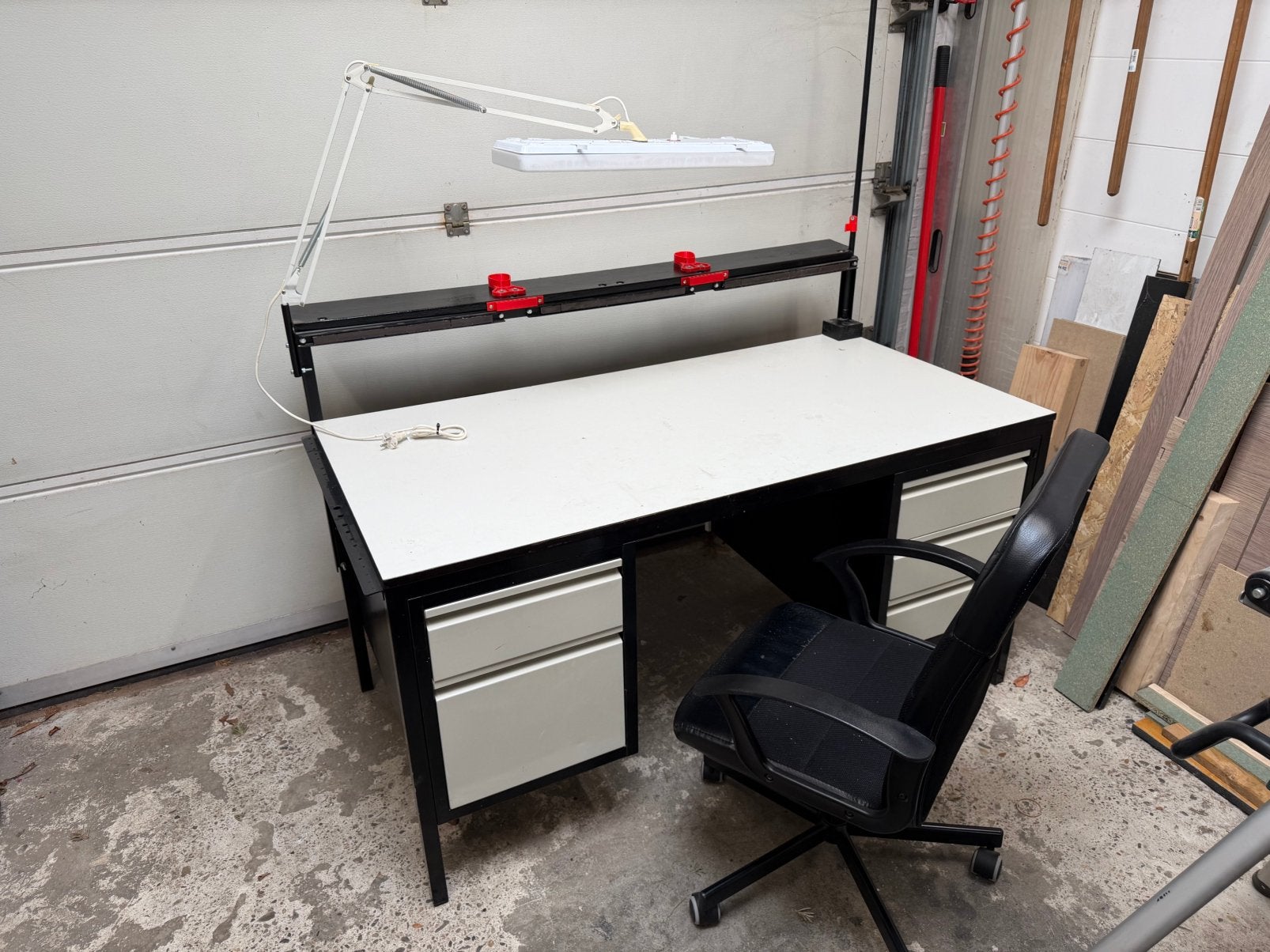 Bureautafel - werktafel - werkbank - hobbytafel - bureau, Huis en Inrichting, Bureaus, Ophalen, Gebruikt
