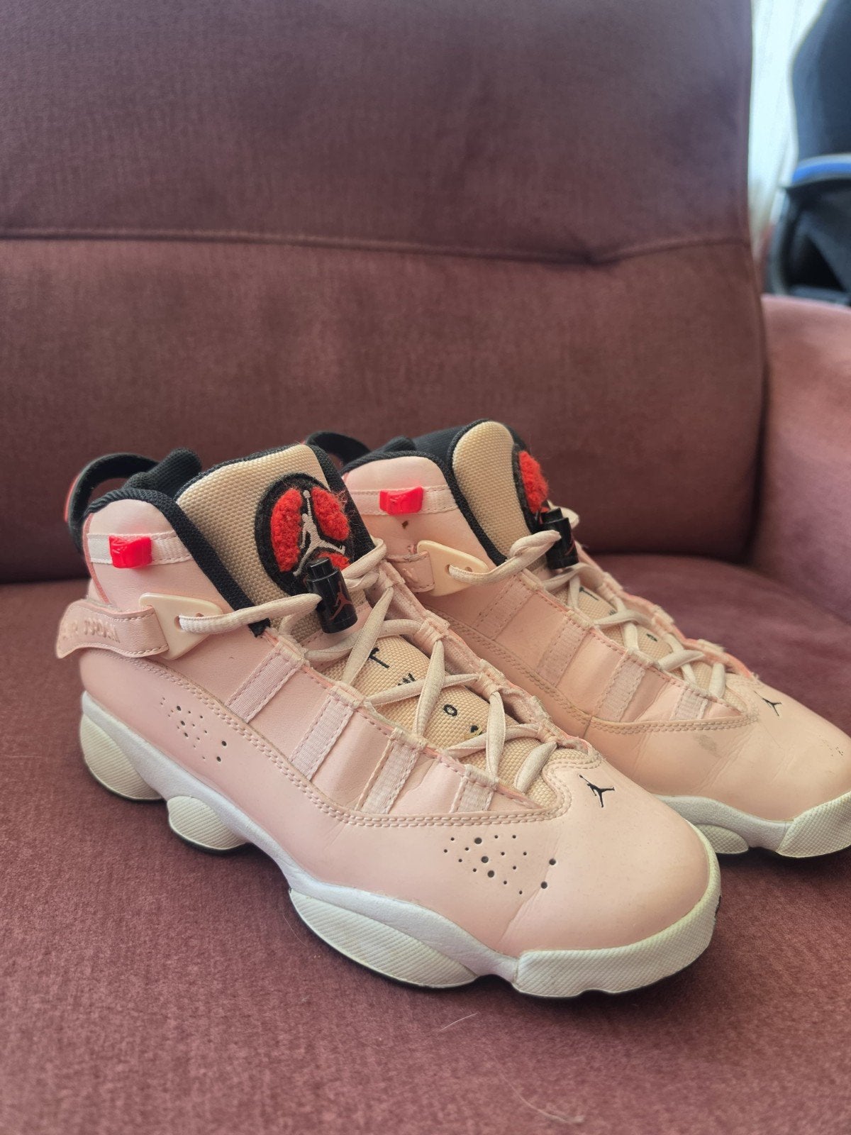 Roze Jordan sneakers, maat 38, gebruikt, Ophalen of Verzenden, Jordan, Gedragen, Rood
