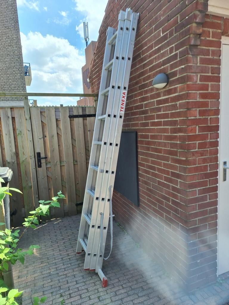 Tenexa ladder, Ophalen, Gebruikt, Ladder, Opvouwbaar of Inschuifbaar