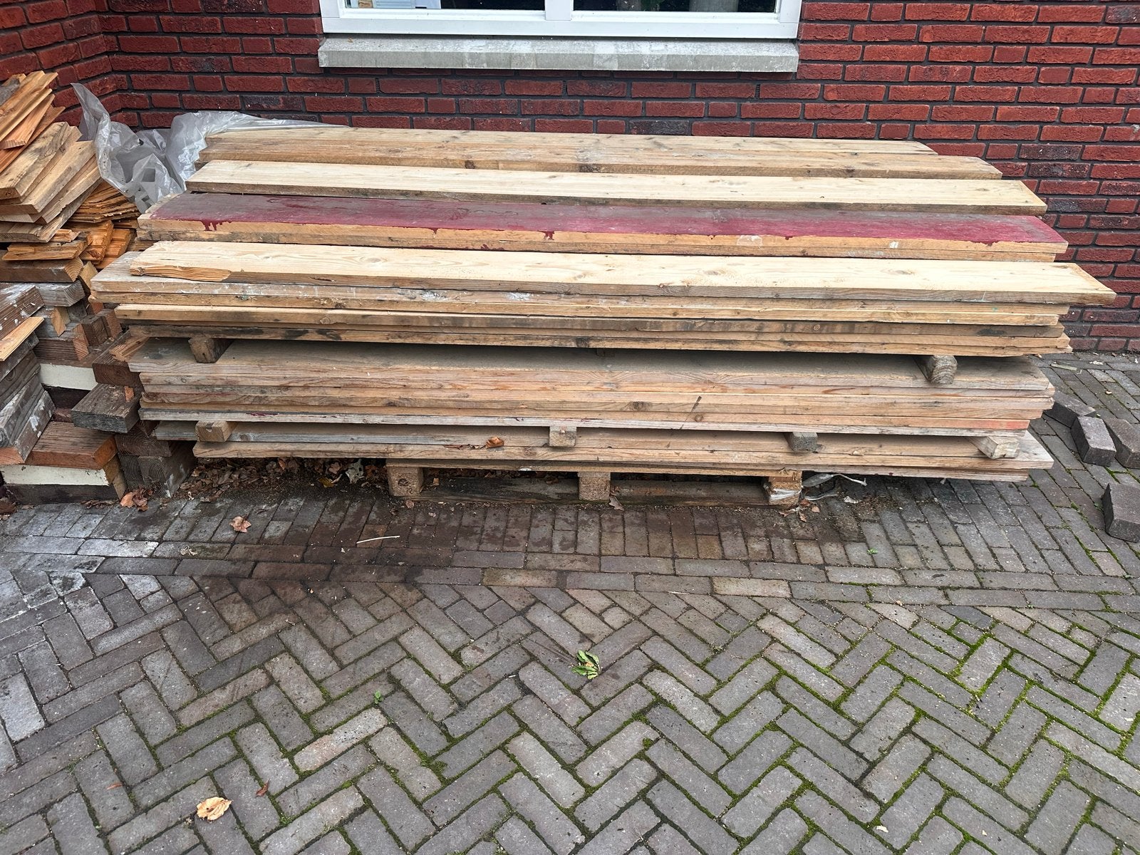 Gebruikte vloerplanken 93 stuks, Doe-het-zelf en Verbouw, Ophalen, Gebruikt, 25 tot 50 mm, 200 tot 250 cm