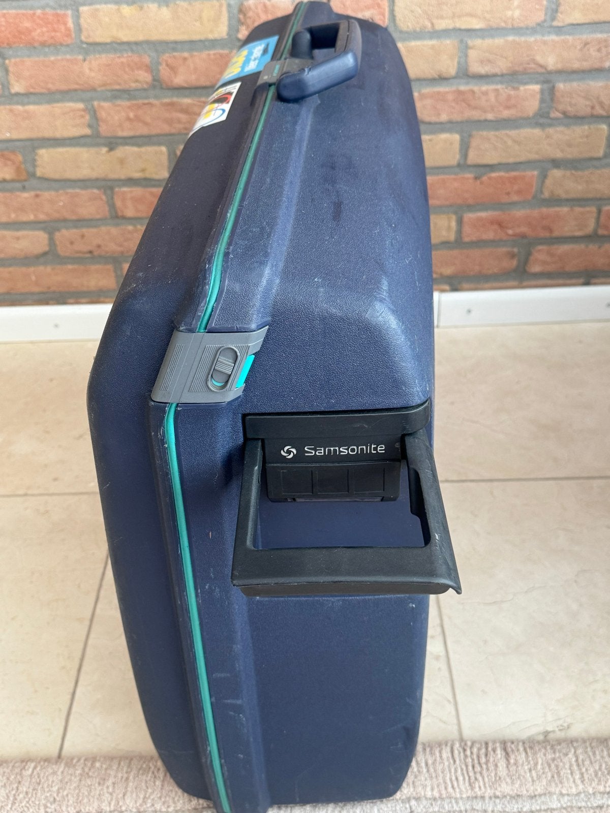 Twee Samsonite koffers met wieltjes en cijferslot, 30 cm of meer, Gebruikt, Blauw, 60 tot 80 cm