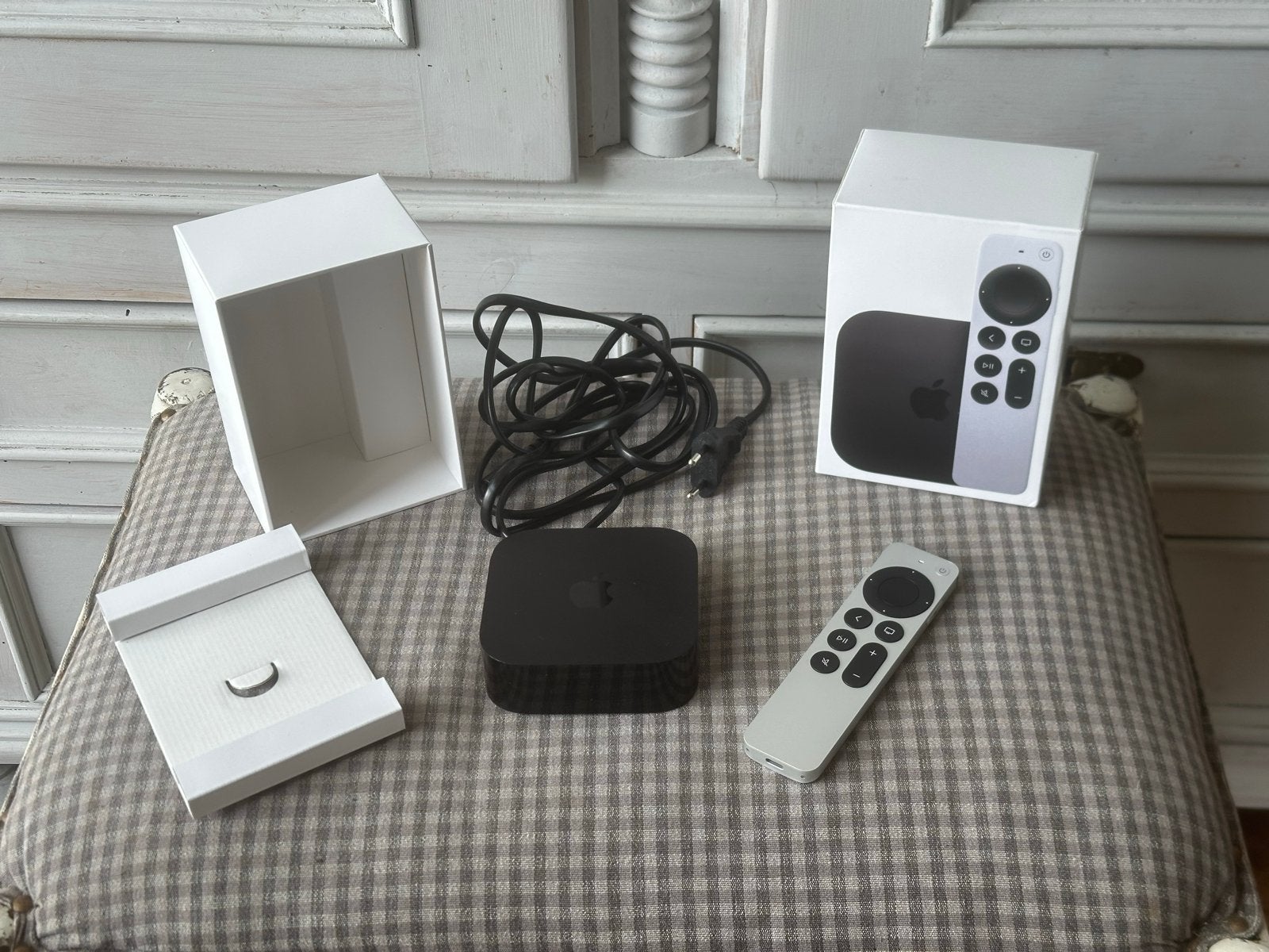 Apple TV 4K met Siri Remote 2737, Ophalen of Verzenden, Zo goed als nieuw, HDMI, Minder dan 500 GB