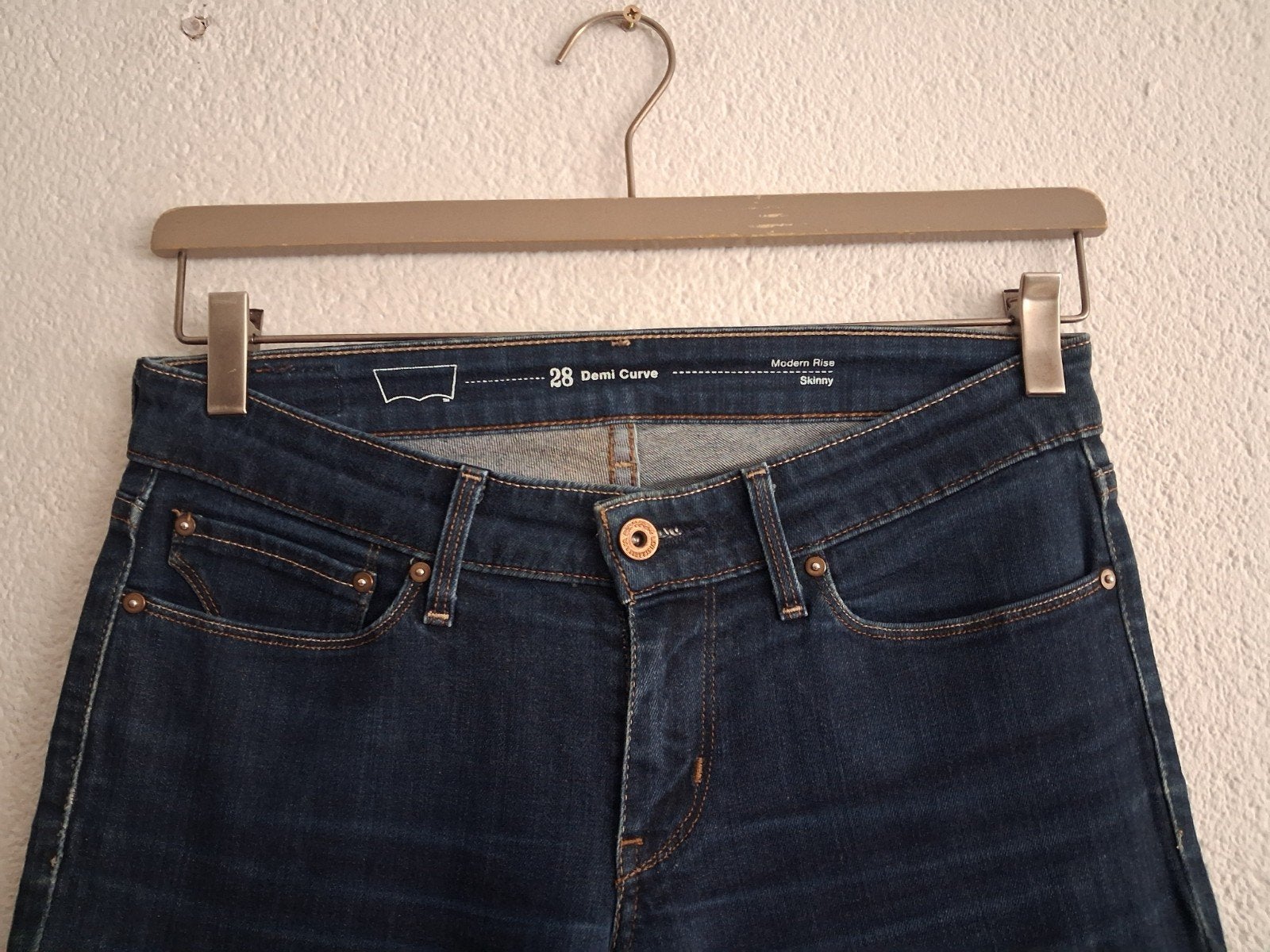 Levi's Demi Curve Skinny Jeans W28 L32, Ophalen of Verzenden