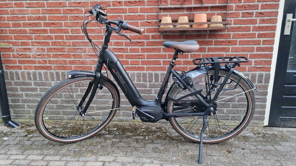 Gazelle Grenoble C8 HMB 2020 zwart maat 49 – slechts 3275 km, Fietsen en Brommers, Elektrische fietsen, Ophalen, Zo goed als nieuw