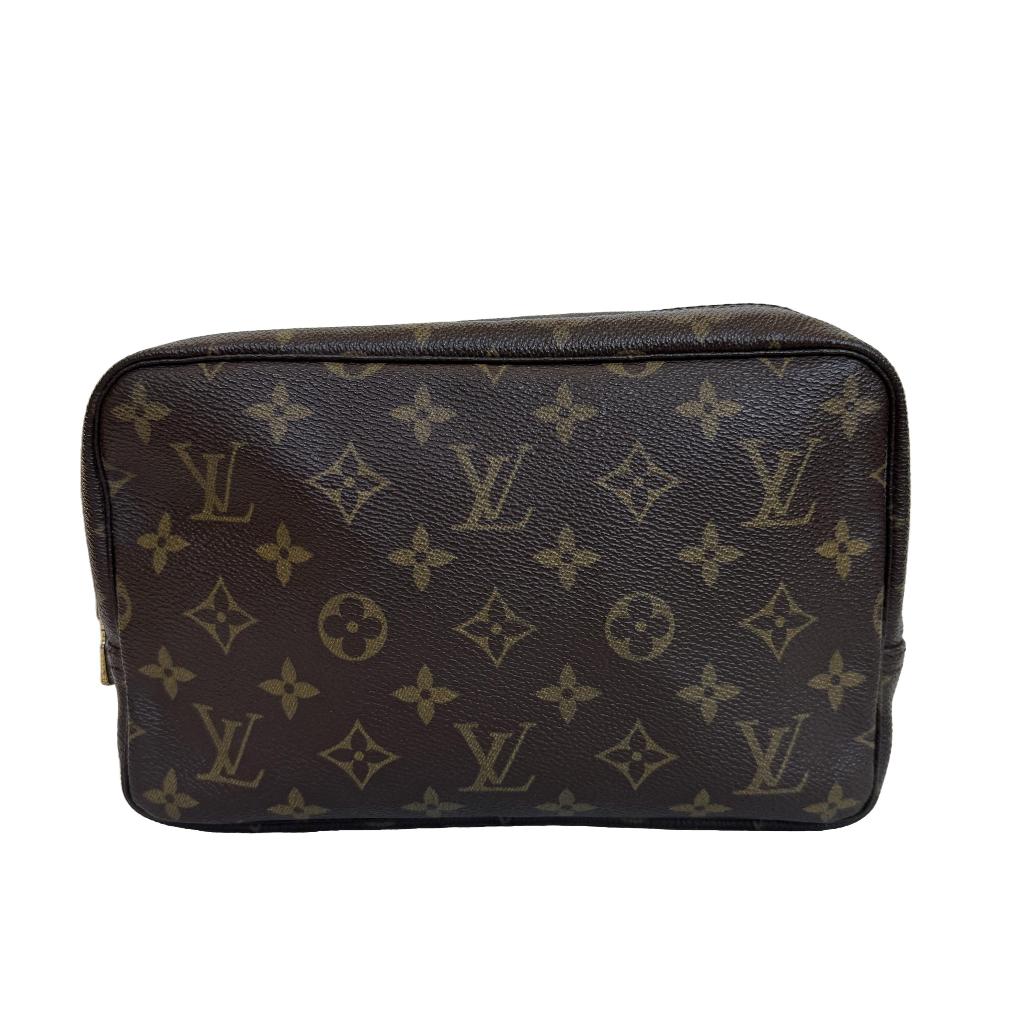 Louis Vuitton toilettas monogram toiletry trousse cosmetic image 4
