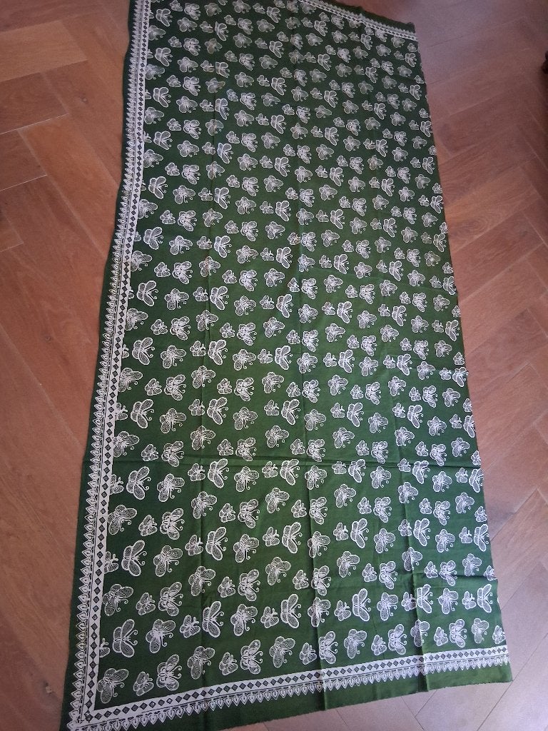 Katoenen Saree groene batiklap met witte vlinders *eureka*, Nieuw, Ophalen of Verzenden, 30 tot 120 cm, Katoen