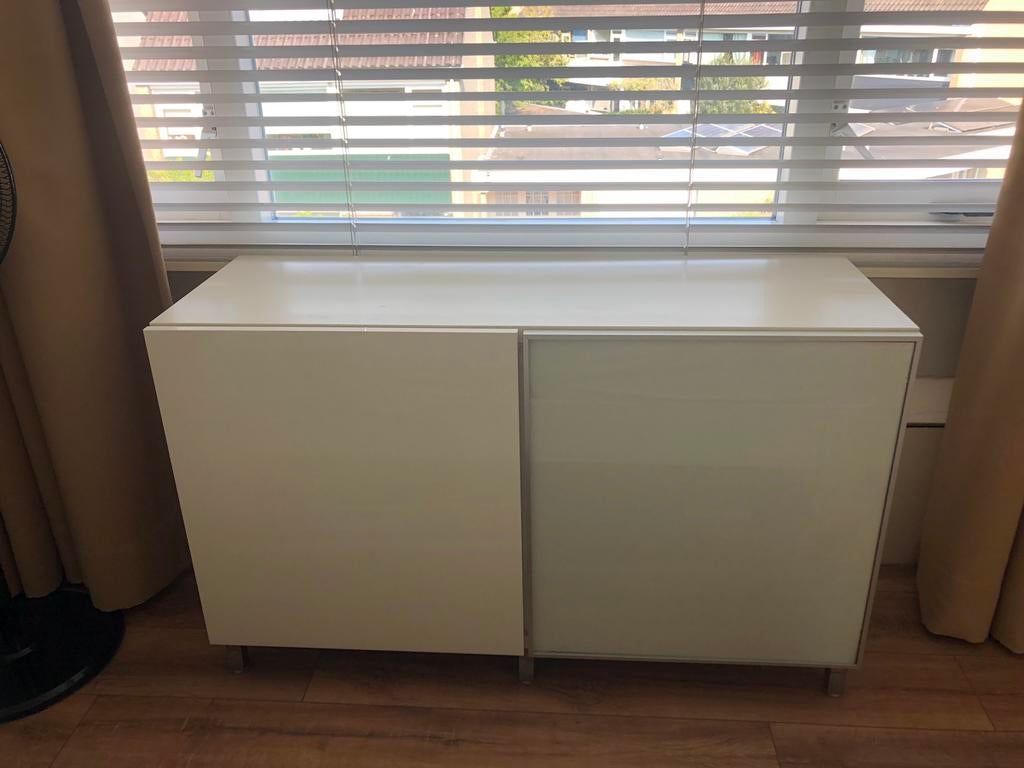 Ikea Besta Tombo wit dressoir kast met fotodeur, Ophalen, Zo goed als nieuw, 25 tot 50 cm, 100 tot 150 cm
