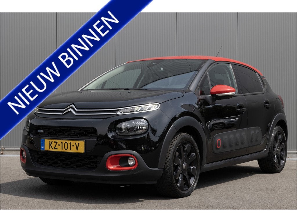 Citroën C3 1.2 | SHINE | CAMERA | TREKHAAK | NAVI | CRUISE, Voorwielaandrijving, 1025 kg, 1199 cc, Zwart