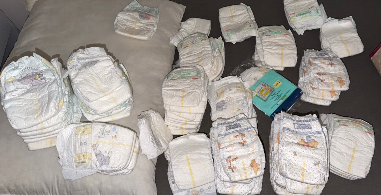 Baby luiers maat 1, Ophalen of Verzenden, Zo goed als nieuw, Jongetje of Meisje