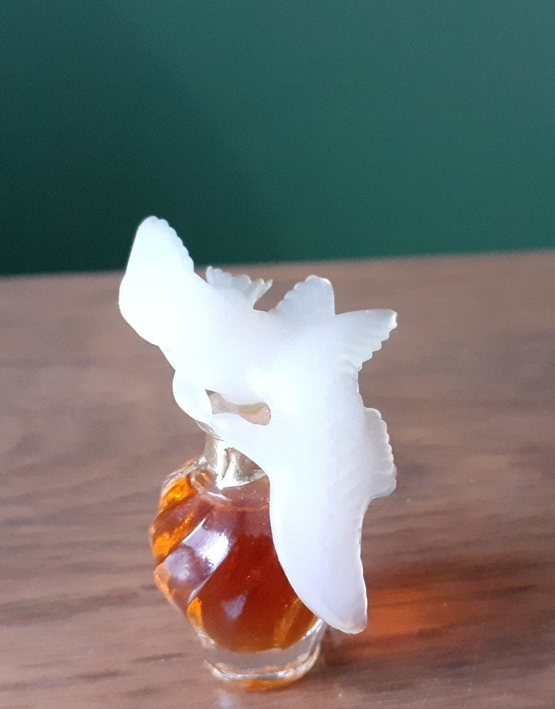Nina RICCI miniatuur, Ophalen of Verzenden, Zo goed als nieuw, Miniatuur, Gevuld