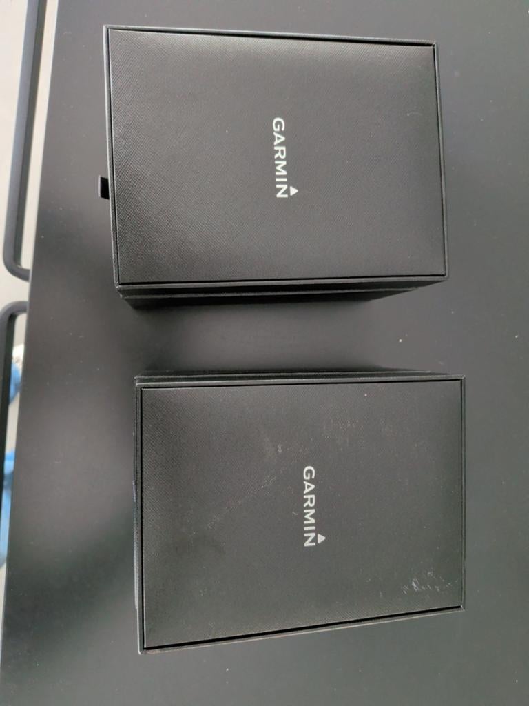 Lege Garmin horlogedoosjes - set van 2, Sieraden, Tassen en Uiterlijk, Ophalen of Verzenden, Zo goed als nieuw, Polshorloge, Overige merken