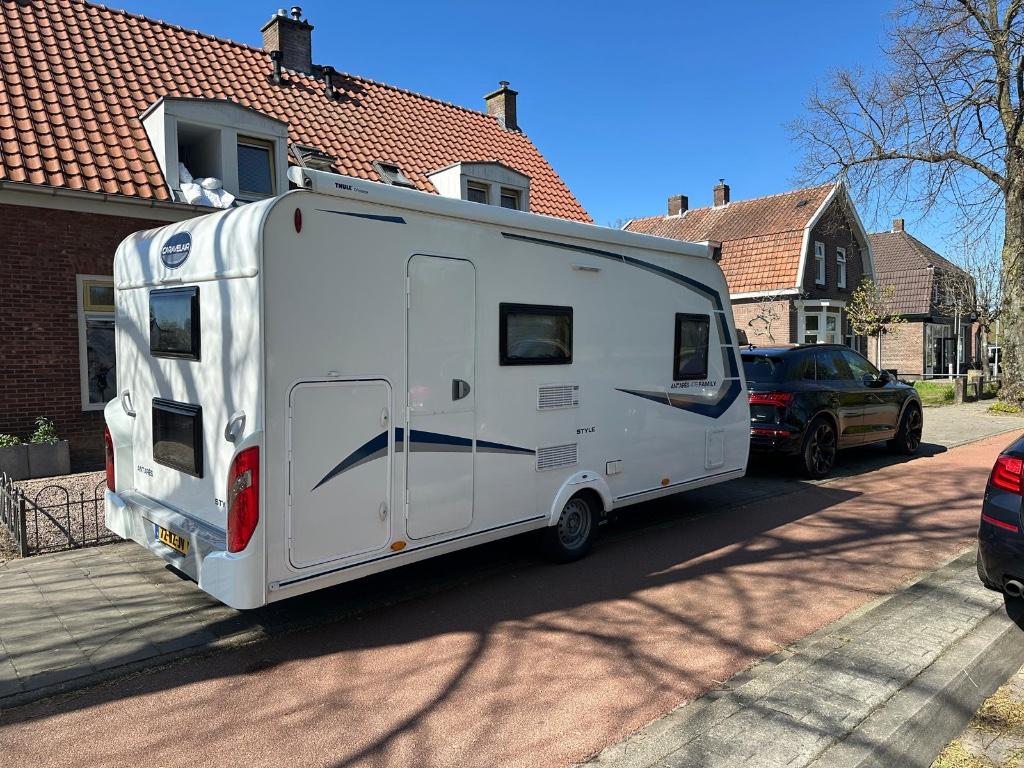 Caravelair Antarès Style 476 Family Airco/Mover/Cas. luifel, Luifel, Lengtebed, Treinzit, Particulier