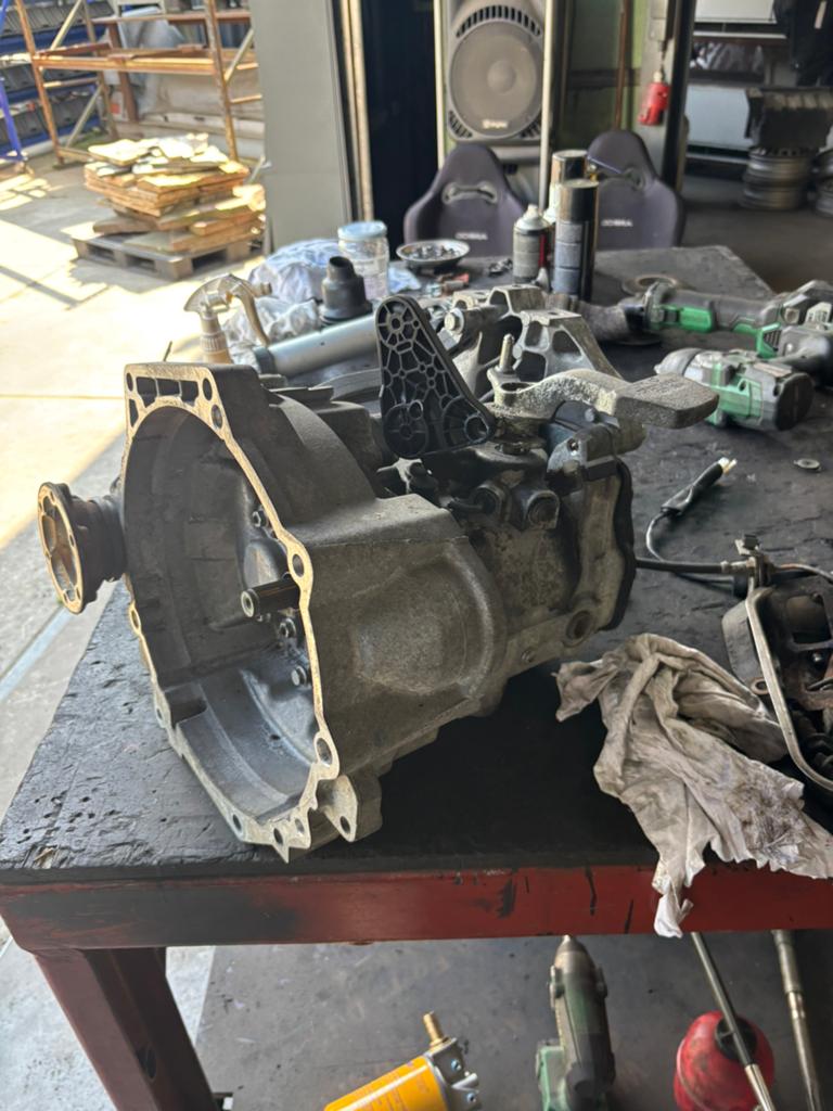 Versnellingsbak vw caddy 1900d, Ophalen, Volkswagen