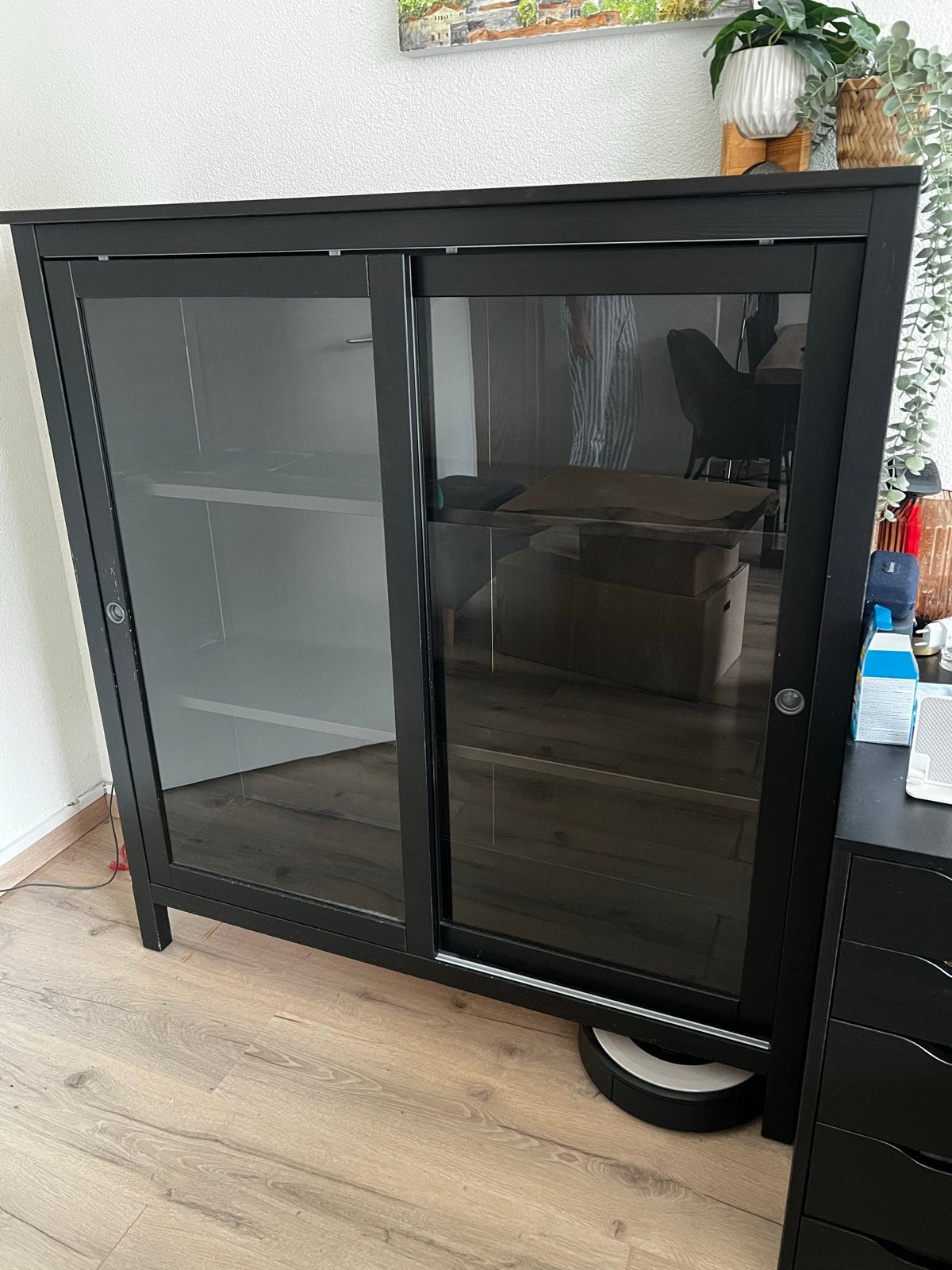 IKEA HAVSTA Vitrinekast met schuifdeuren - Zwart/bruin, Ophalen, Gebruikt