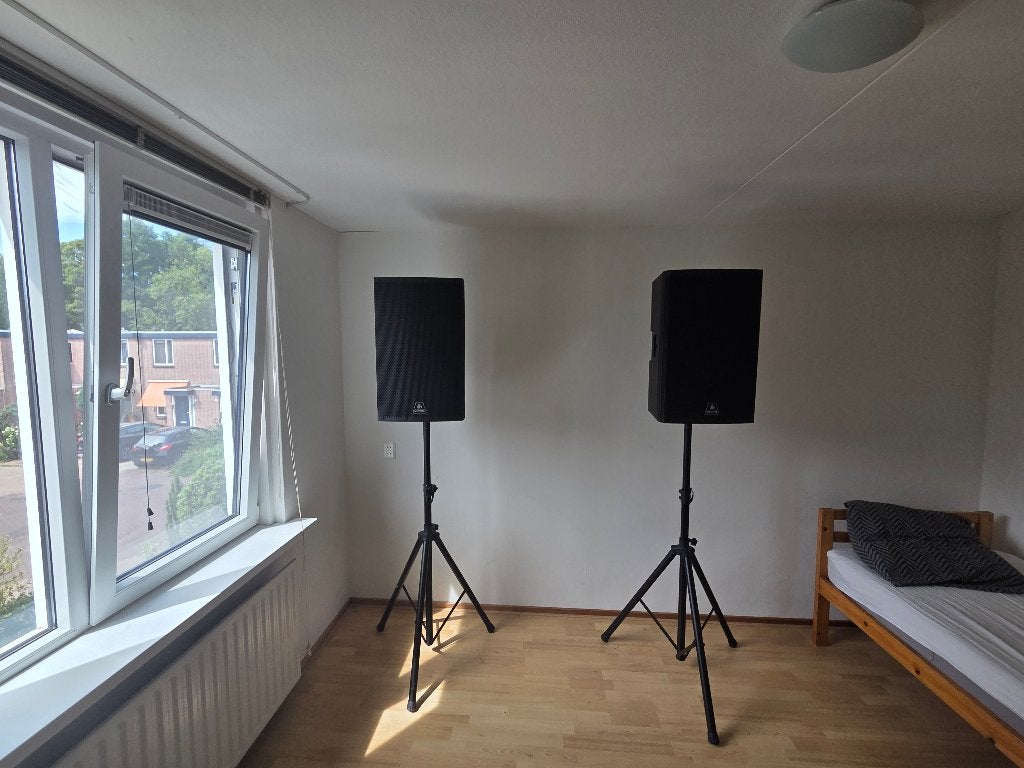 2 Active Speakers 350Watt RMS/1400Watt piek, Speakerset, AUX-ingang, Zo goed als nieuw, Ophalen